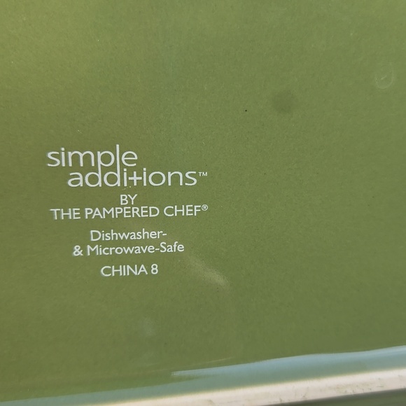 The Pampered Chef Simple Additions 7 piece Serving Set - Picture 5 of 6